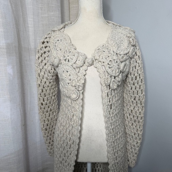 Anthropologie Far Away From Close Cardigan Sweater Duster Floral Doily Cream XS - Picture 4 of 14